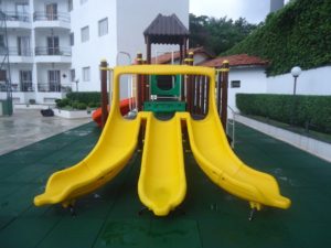 piso para playground externo